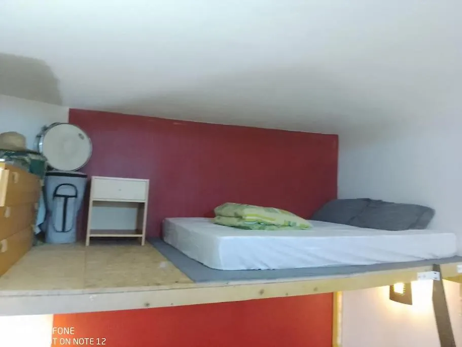 Studio Sympa Meuble Et Equipe Paris Nation. 0*,  فرنسا